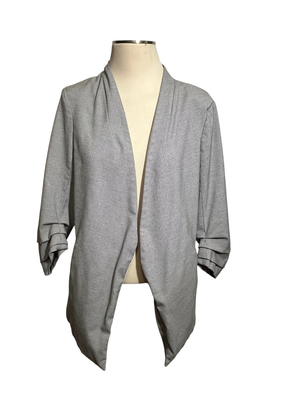 Women's Open-Front Light Gray Blazer with Rolled Sleeve Detail